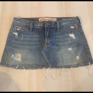 Hollister Mini denim skirt.  Size 7
