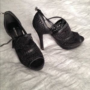 BCBG black suede cage sandals - HIGH heels sz 7