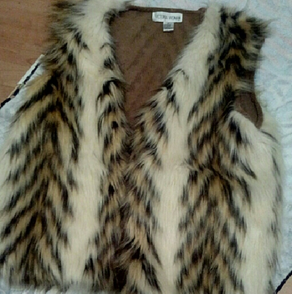 Vest given as a gift.... It was too big