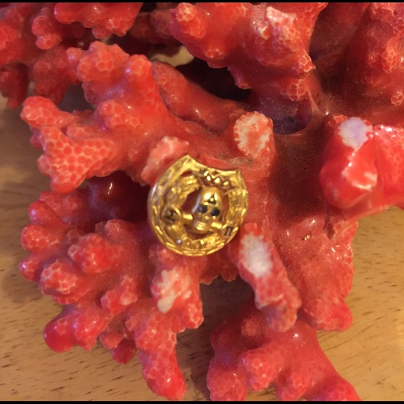 Collectable skill pin - Picture 1 of 3