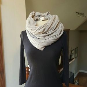 Light gray infinity scarf
