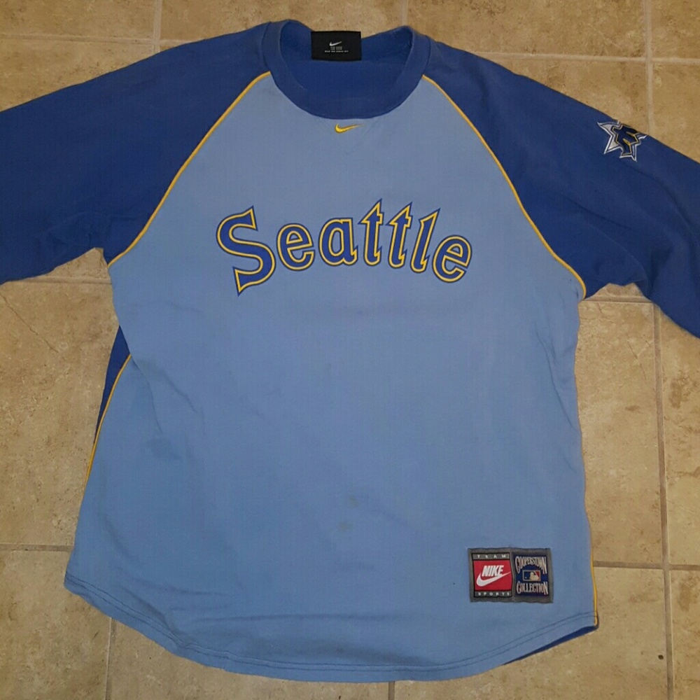 Mariners Cooperstown collection 3/4 shirt