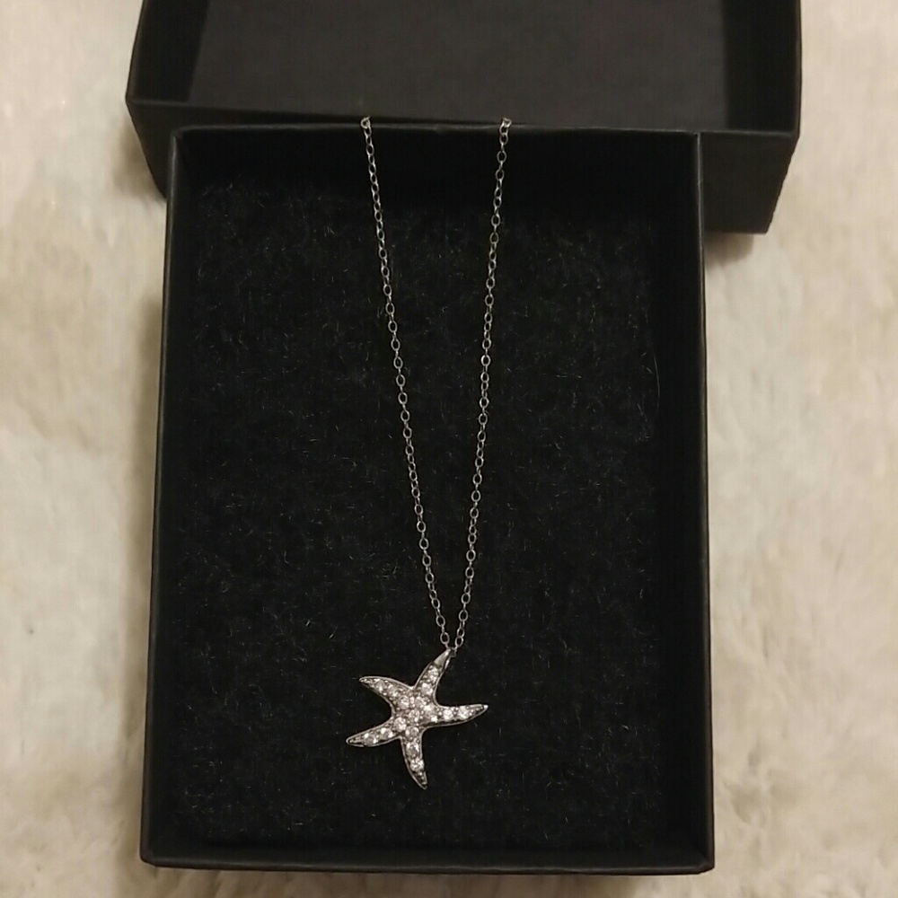 Sterling silver star fish necklace
