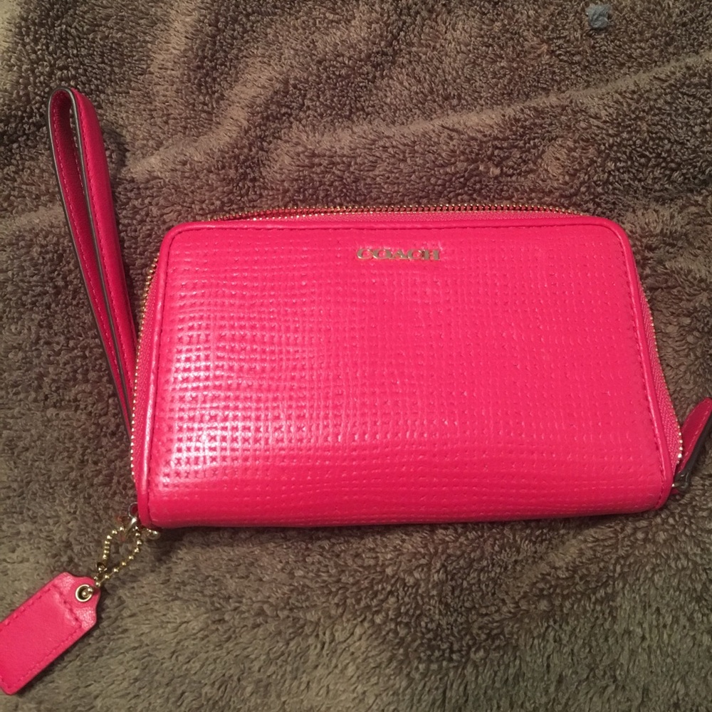 Coach pink wristlet