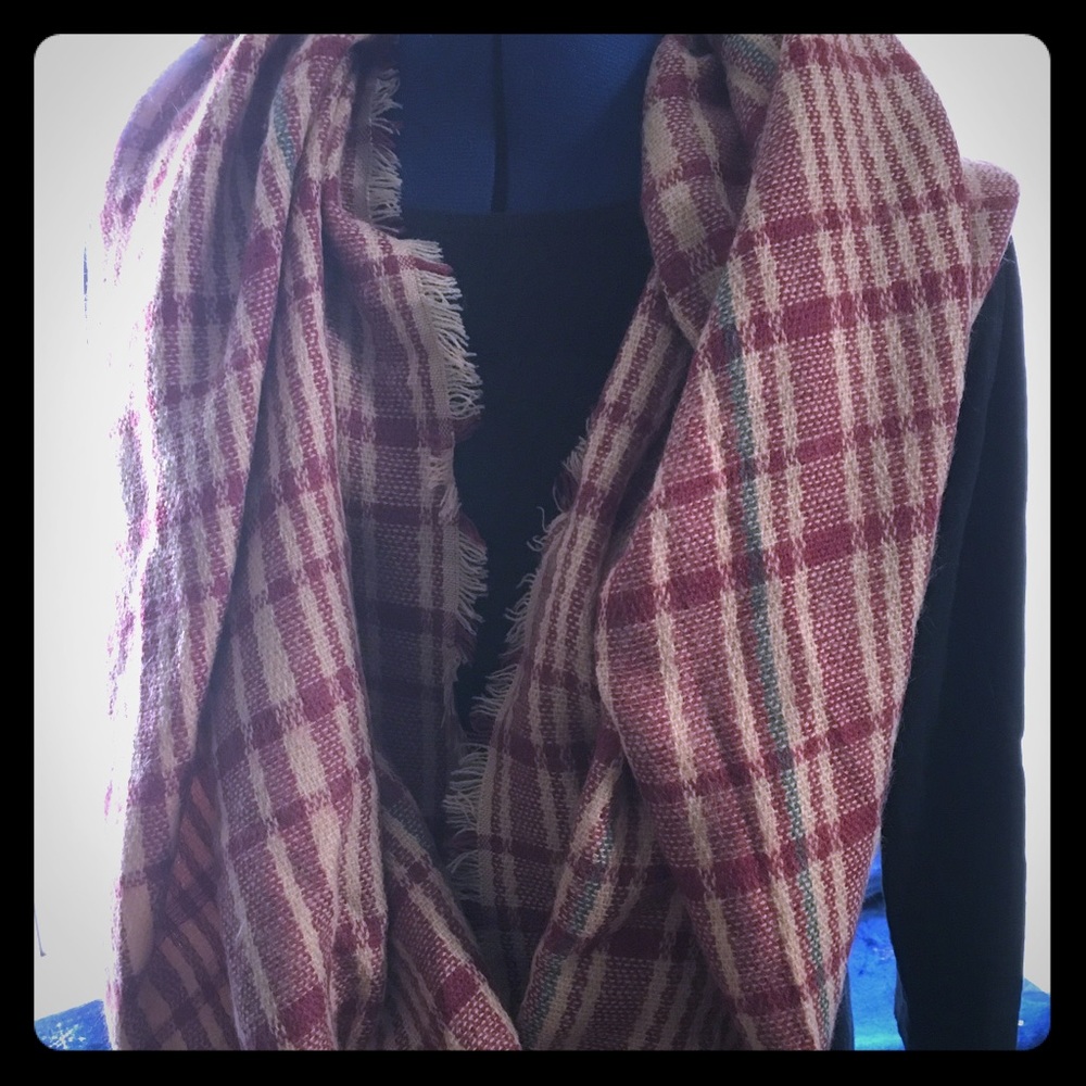 Infinity scarf
