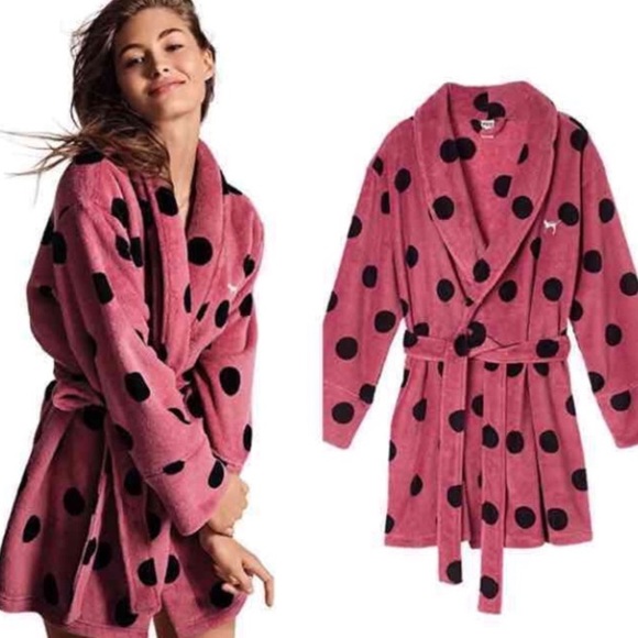 PINK Victoria's Secret Other - PINK robe