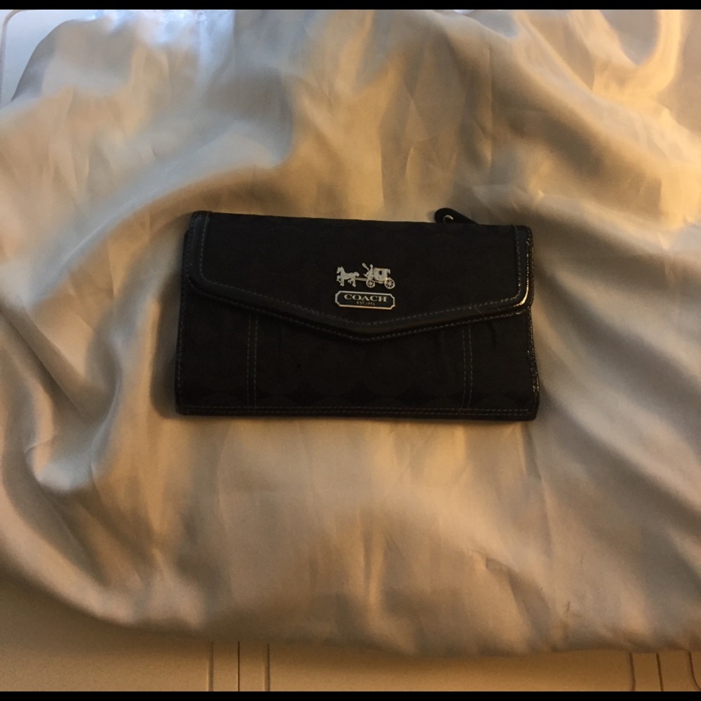 Coach wallet