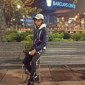 Meet your Posher, Ed-jean