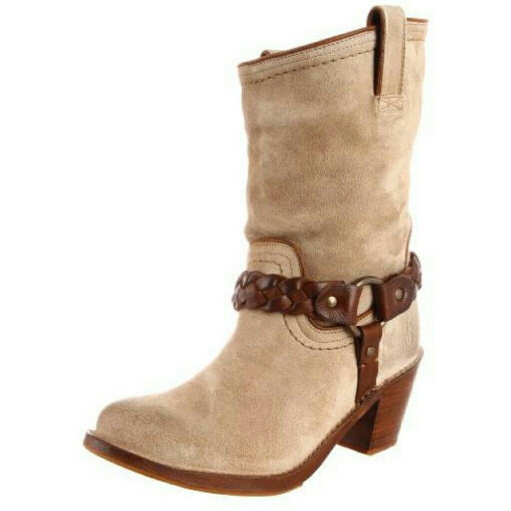 FRYE Carmen braided harness boots Taupe. Sz 8