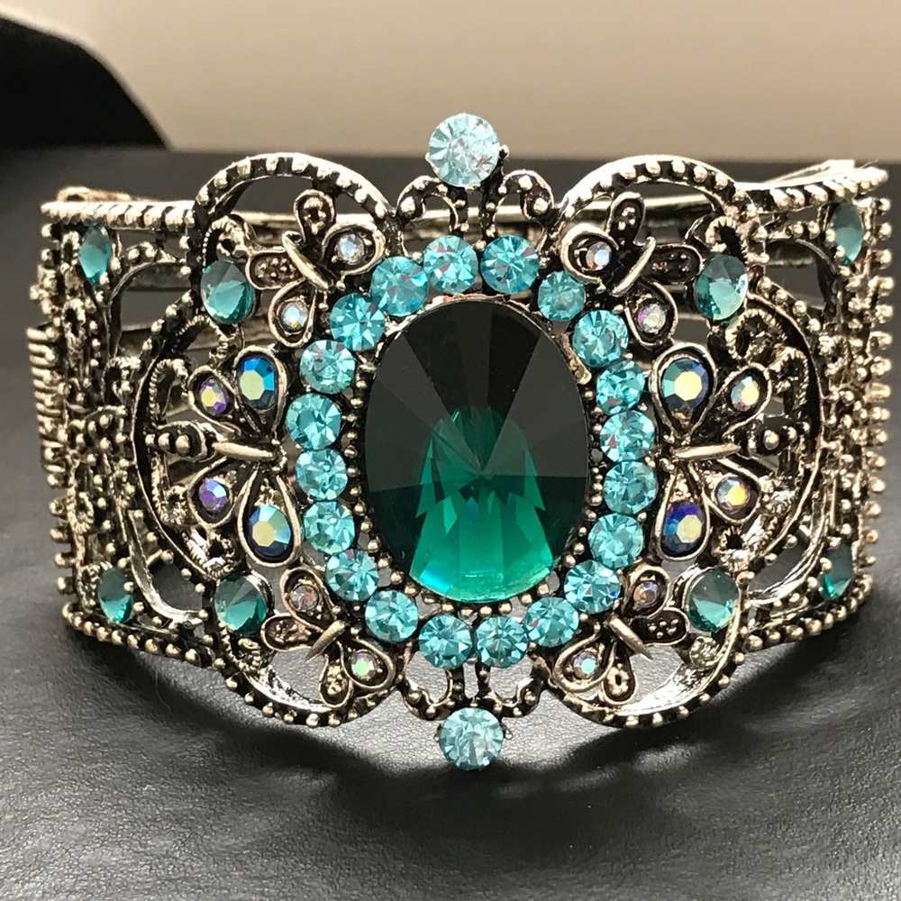 Beautiful Silver and Blue Spring Cuff