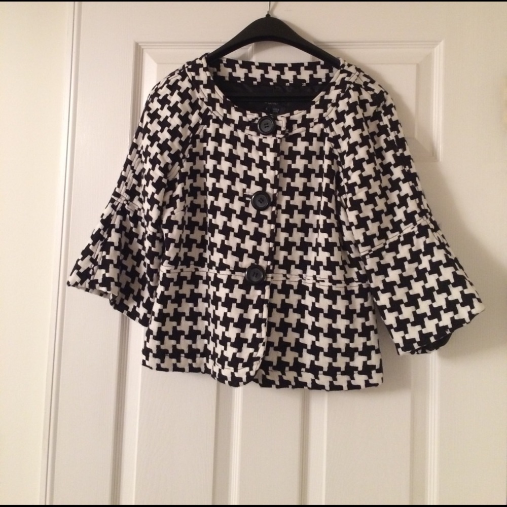 Black & white Nicole jacket
