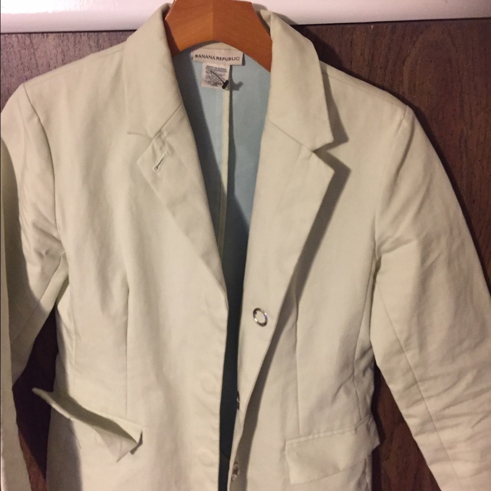 Banana Republic raincoat