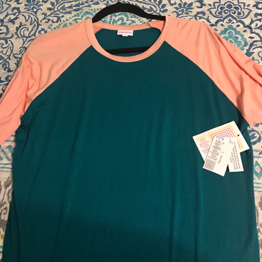 LuLaRoe Randy Tee