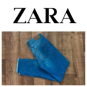 Zara Basic distressed jeans
