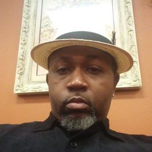 Meet your Posher, Kenneth