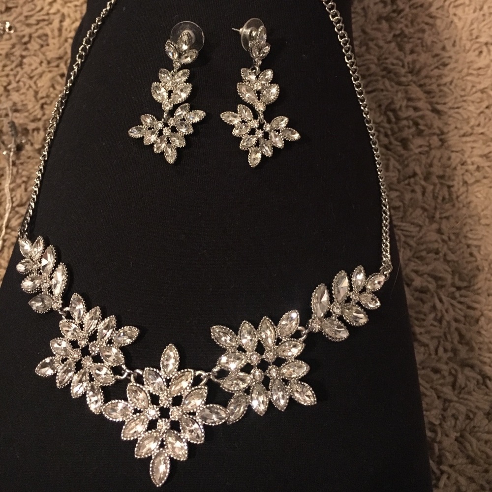 Diamond necklace