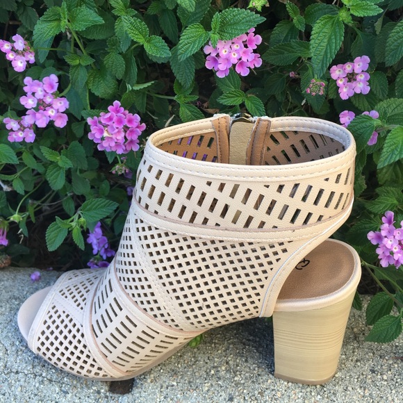 SALELadies peep toe backless heels booties, - Picture 3 of 4