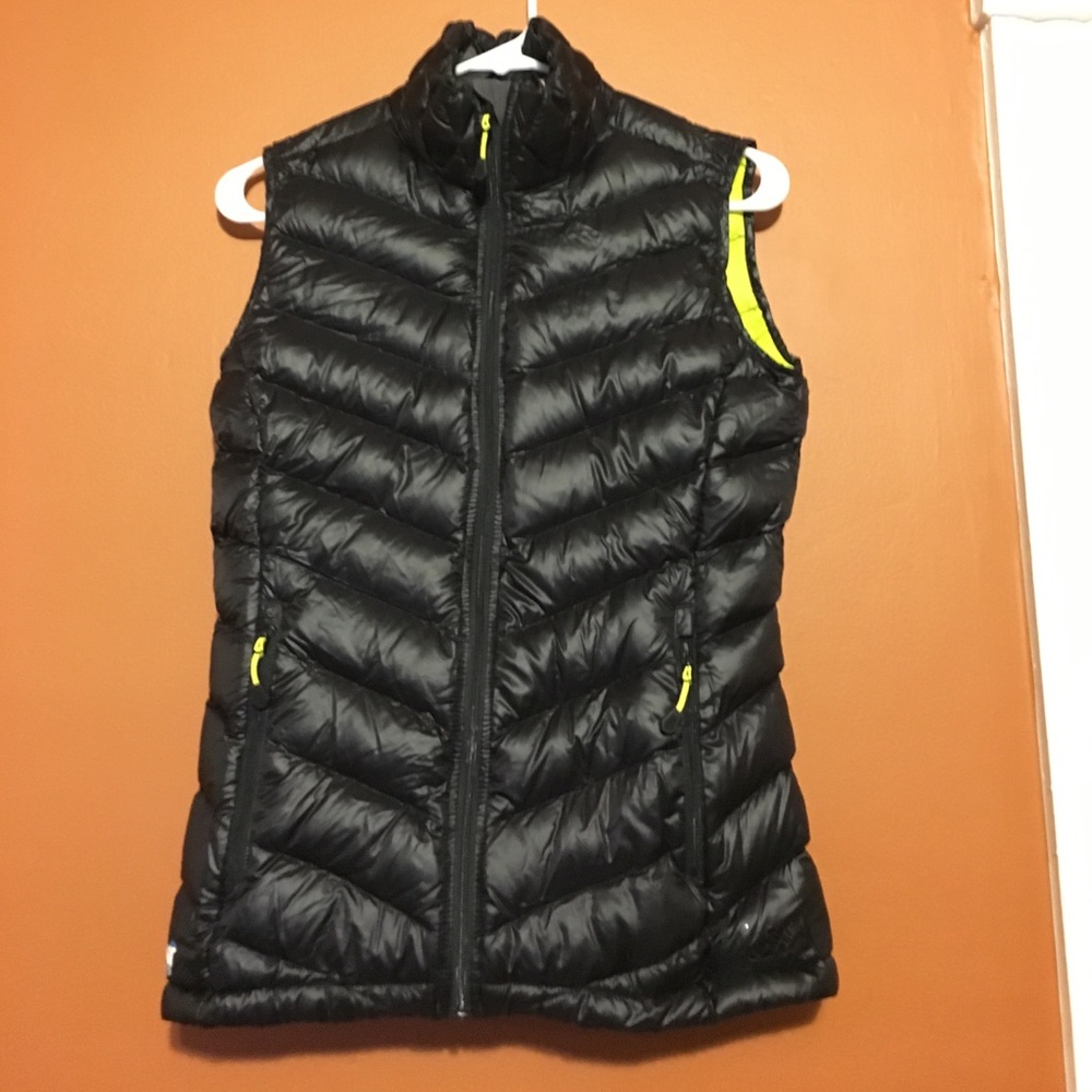 Black insulated vest
