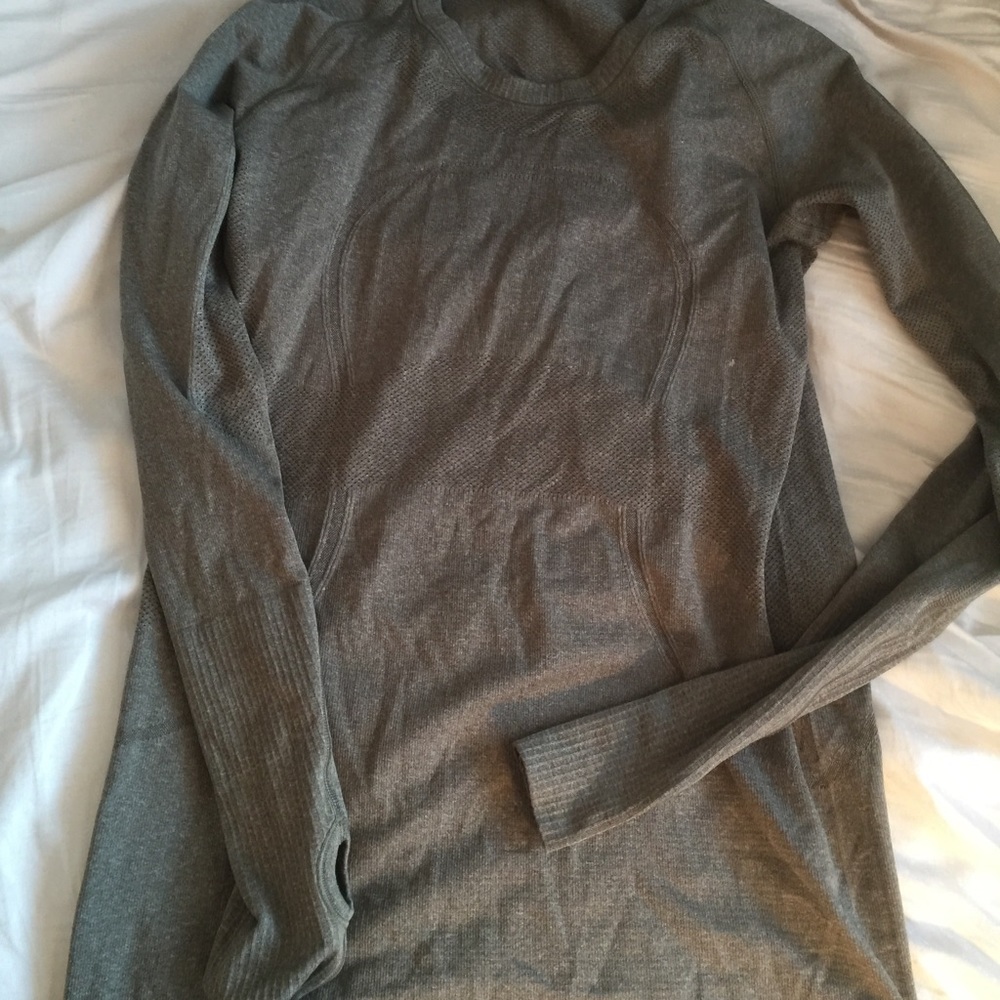 Lululemon swiftly tech long sleeve 8 fatigue