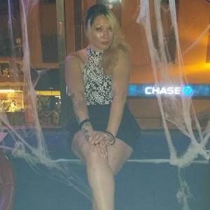 Meet your Posher, Danessa