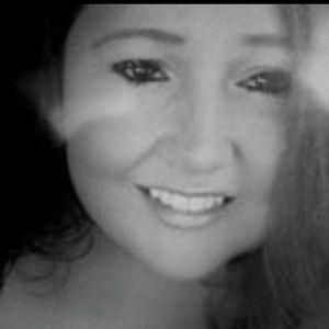 Meet your Posher, Leah