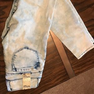 Butt enhancement jeans!