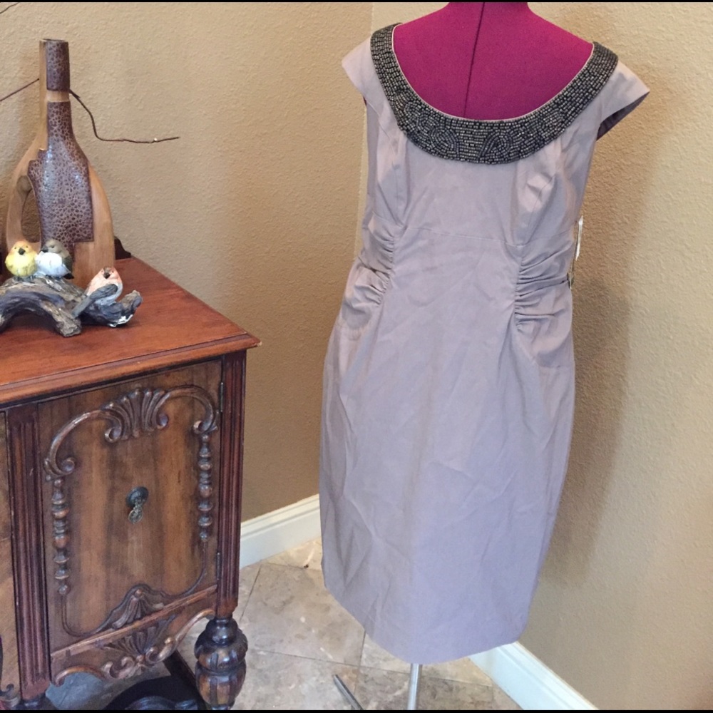 Adrianna Papell Taupe Dress EUC - Picture 1 of 8