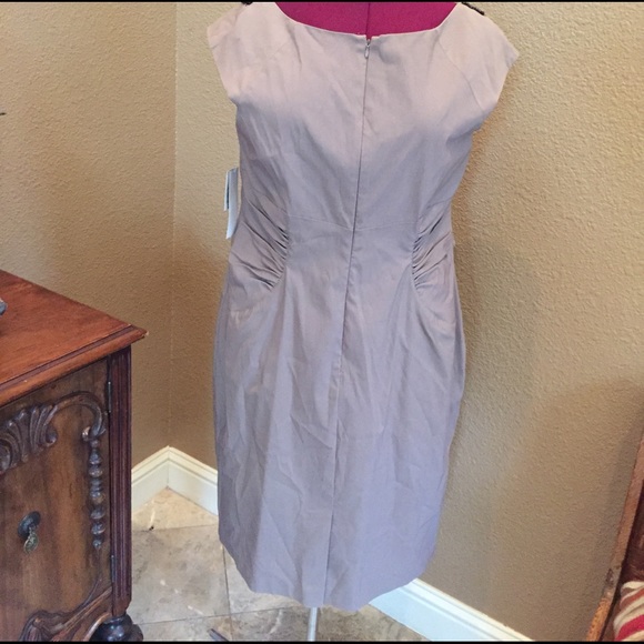 Adrianna Papell Taupe Dress EUC - Picture 2 of 8