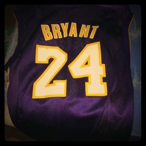 VINTAGE KOBE BRYANT & ALLEN IVERSON JERSEYS