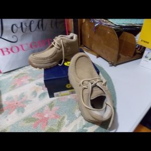 Boys desert 🌵 boot, women's size 6