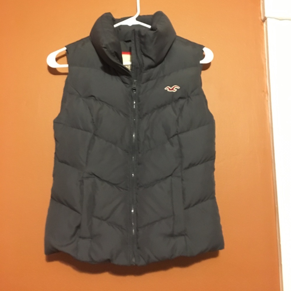 Gray Hollister down vest