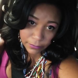 Meet your Posher, Ora