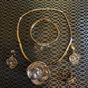 Gold plated jewelry set