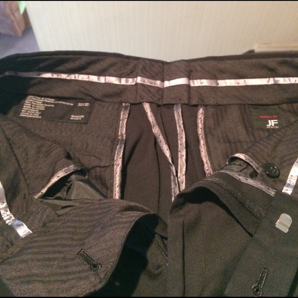 ~SOLD~ JF J.Ferrar modern fit suit - Picture 6 of 6