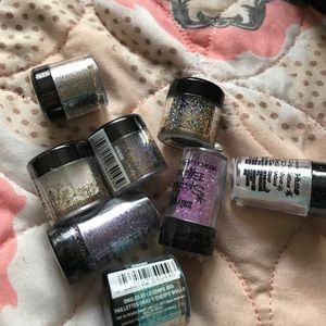 Eyeshadow glitter