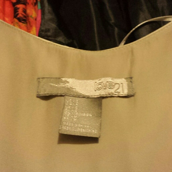 Cream and gold dress - Picture 3 of 4