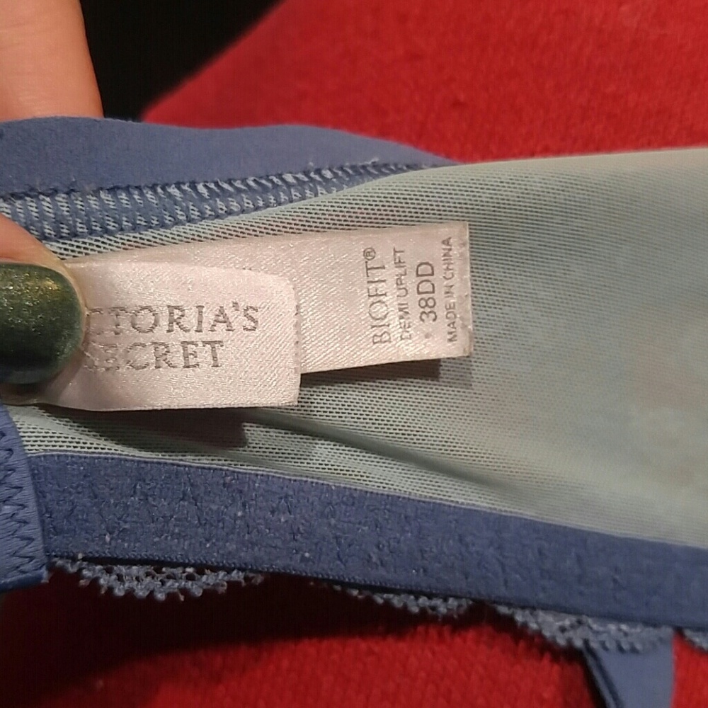 38dd vs bra - Picture 2 of 2