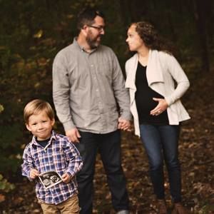 Meet your Posher, Elisha