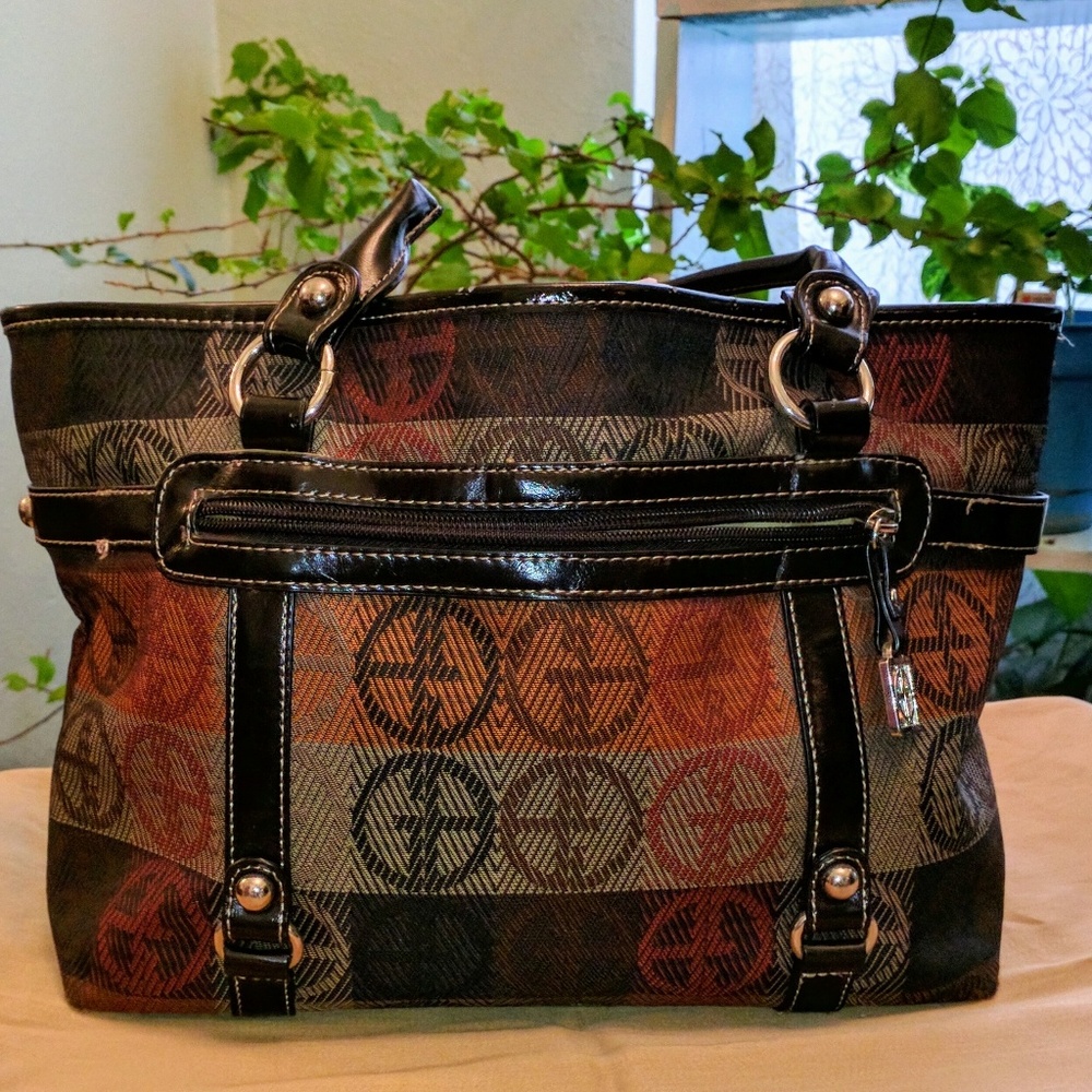 Giani Bernini Handbag and Coin Purse