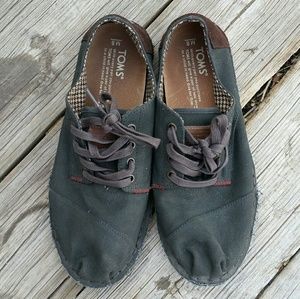 Toms Brown Grey Sneakers