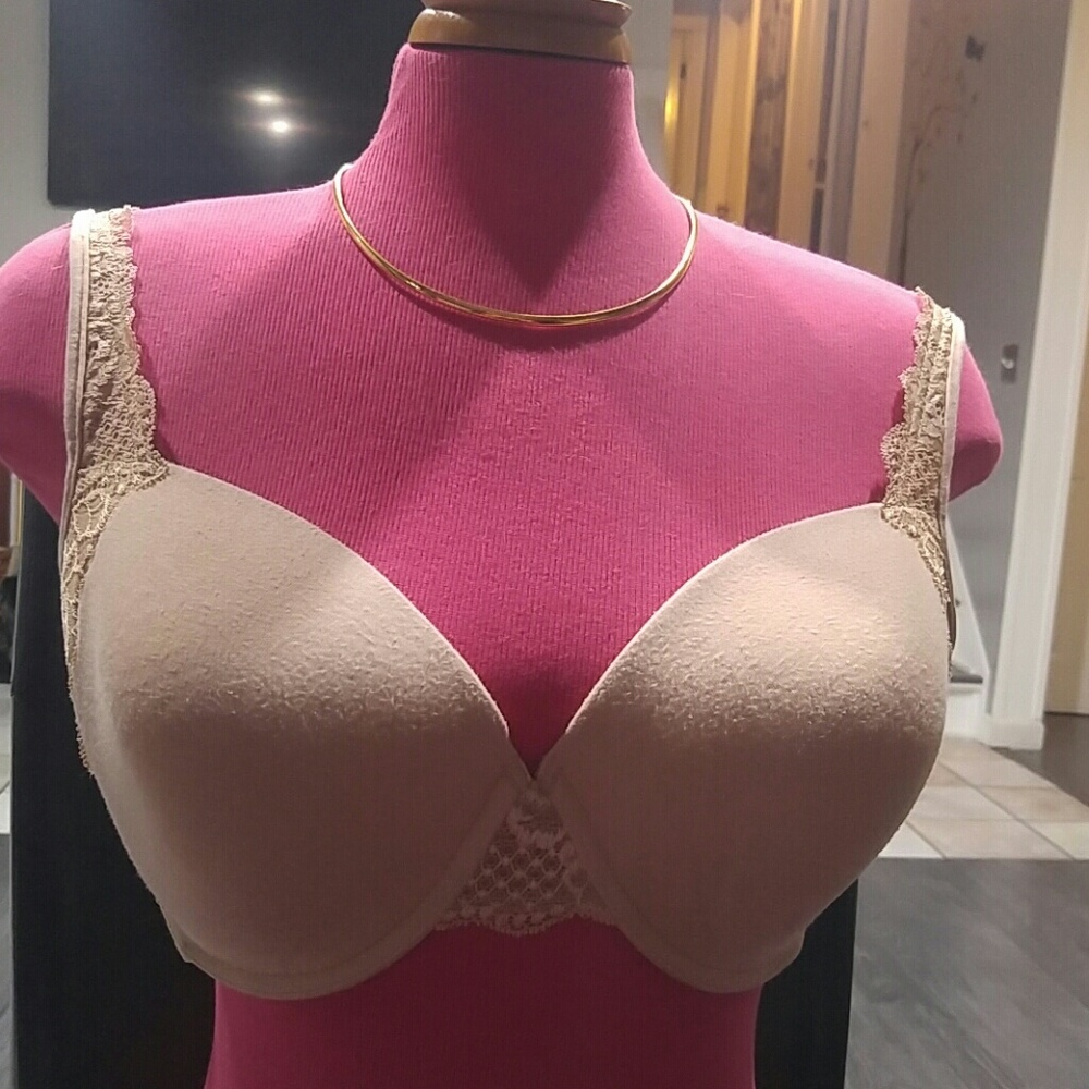Felina 38dd