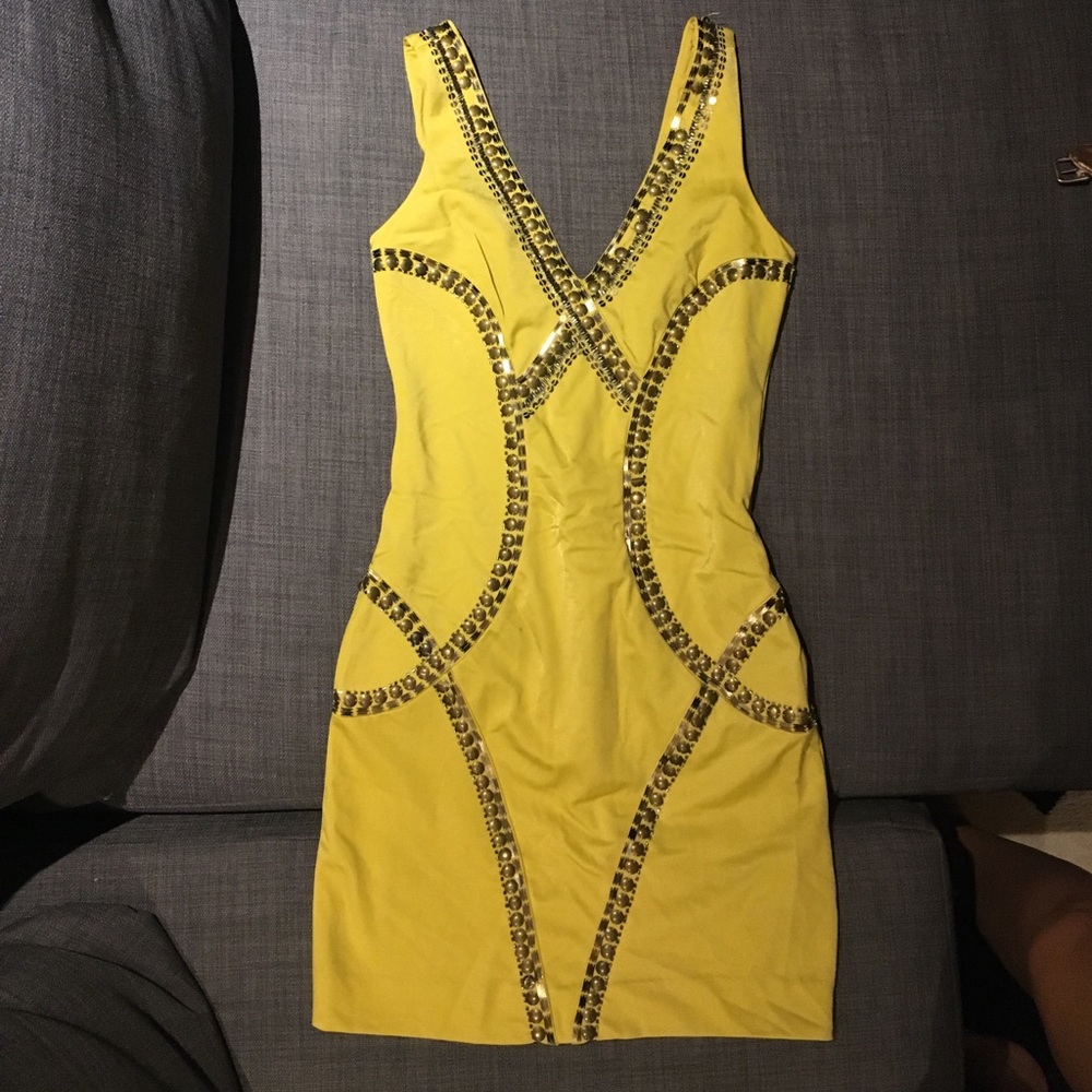 Bebe lime green dress