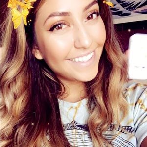 Meet your Posher, Itzel