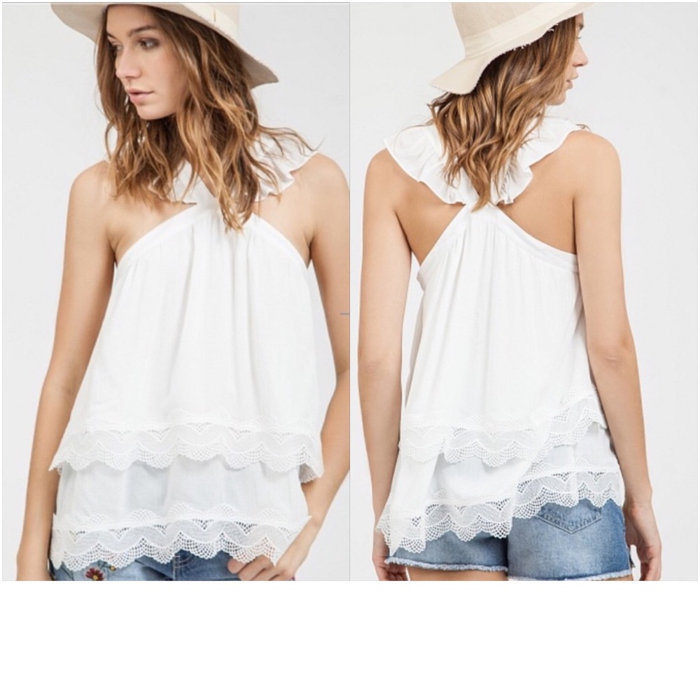 💙 Host Pic 💙 Scalloped Lace Haltered Top - Picture 2 of 8