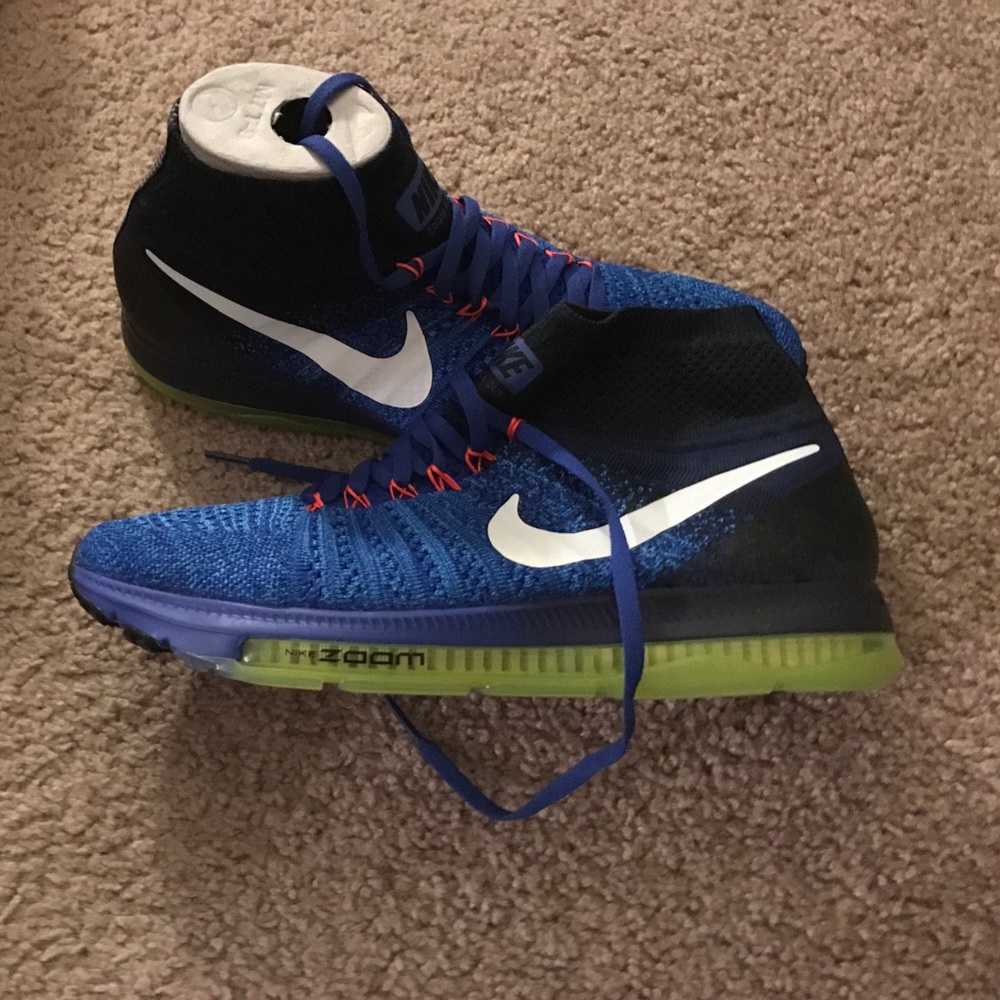 Brand new Nike Zoom All Out Fly women's 10