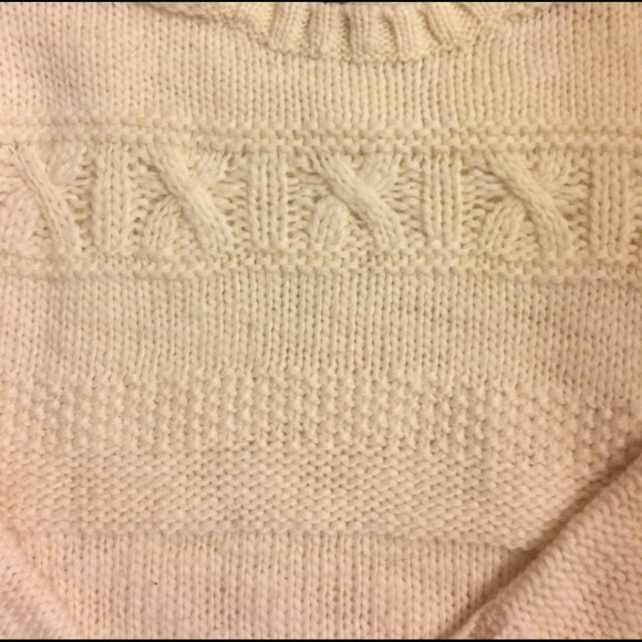 Cream oversized sweater - Picture 2 of 2