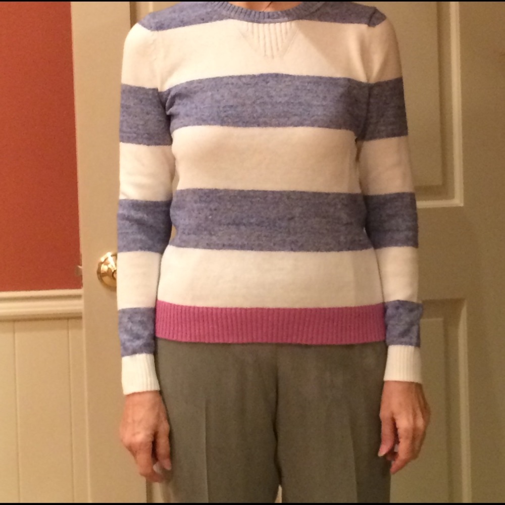 Gap long sleeve sweater