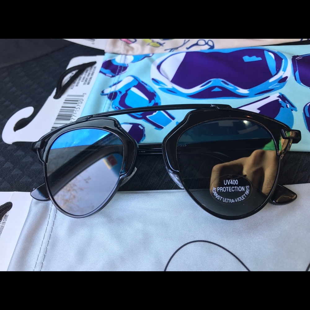 New sunglasses with any case color u like