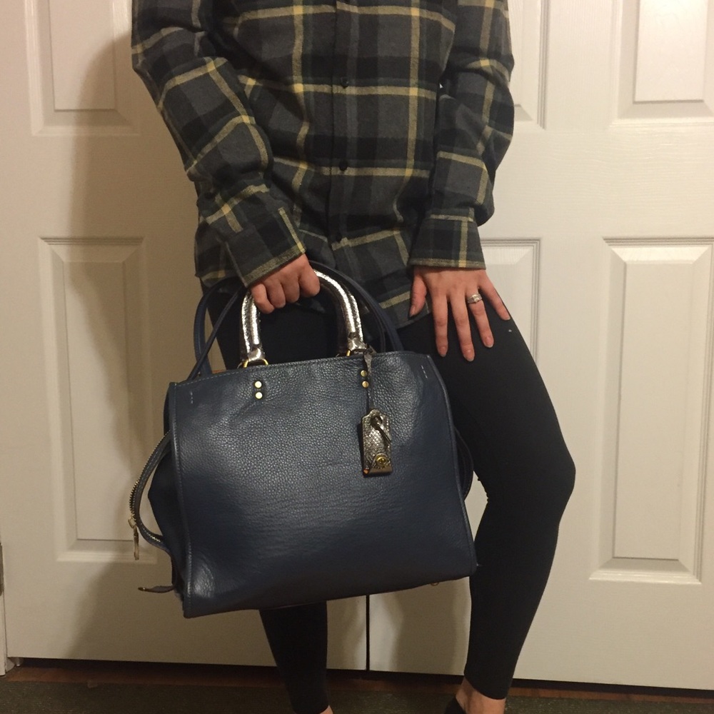 Extra photos coach 36 rogue