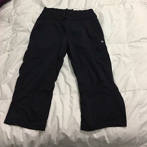 Lululemon Cropped Studio Pant
